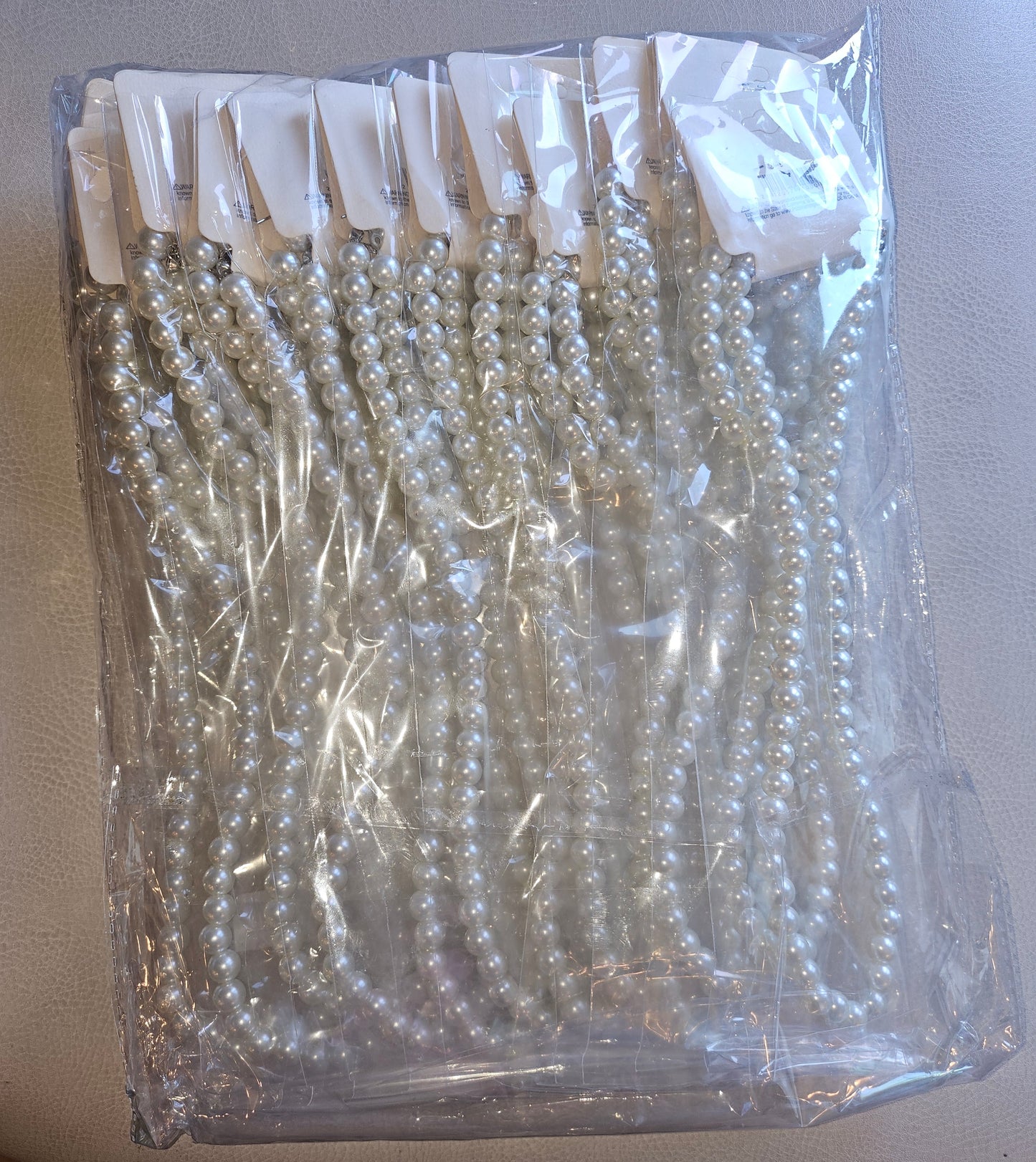 Wholesale White Pearl Necklaces 12 Count